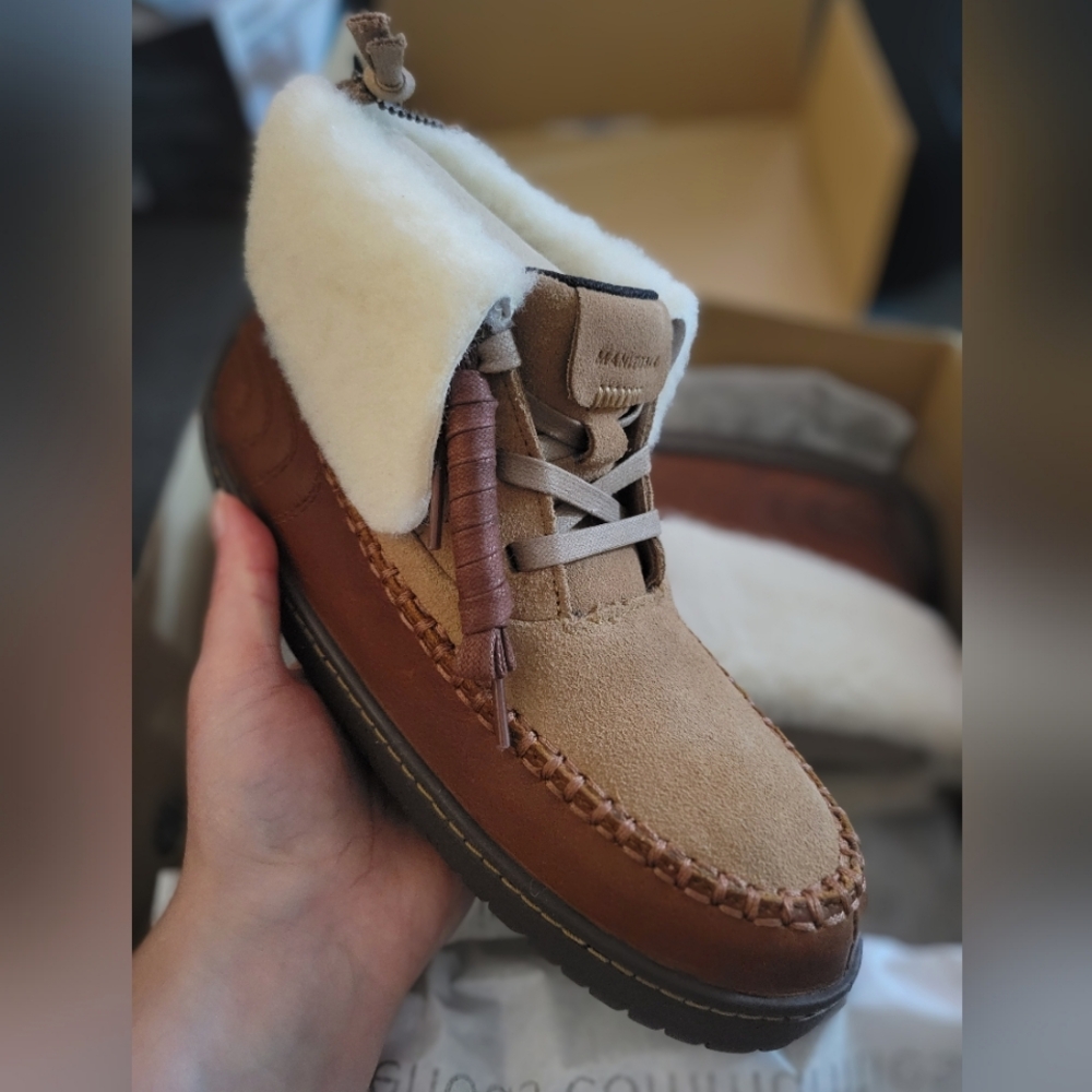 Manitobah Mukluks SIZE8 Brown/Cognac